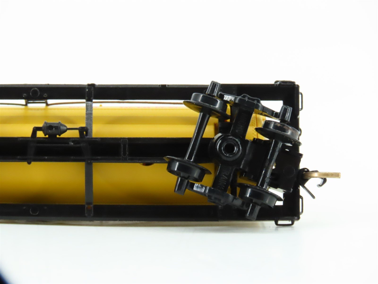 N Scale Micro-Trains MTL 65380 5th Anniversary Single Dome Tank Car #1995