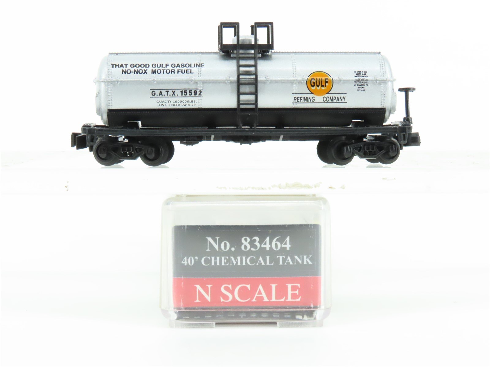 N Scale Model Power 83464 GATX Gulf Oil 40' Single Dome Chemical Tank Car #15592