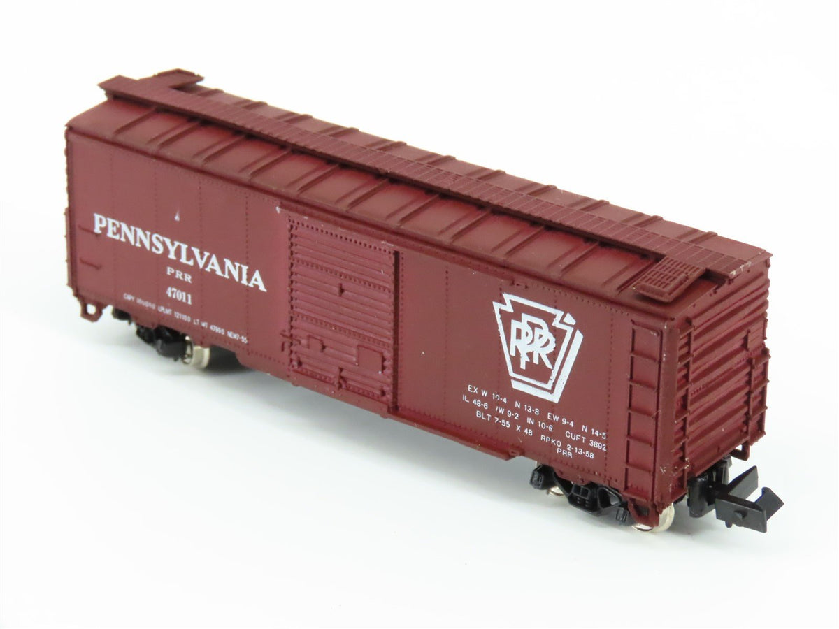 N Con-Cor 0001-01001E PRR Pennsylvania 40&#39; Single Door Steel Box Car #47011