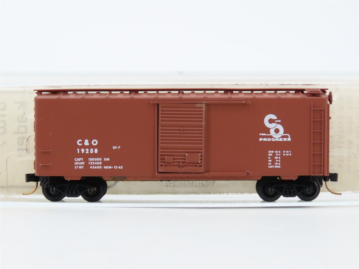 N Scale Baldwin Loco Works/Kadee BLW-34 C&amp;O Chesapeake &amp; Ohio 40&#39; Boxcar #19258