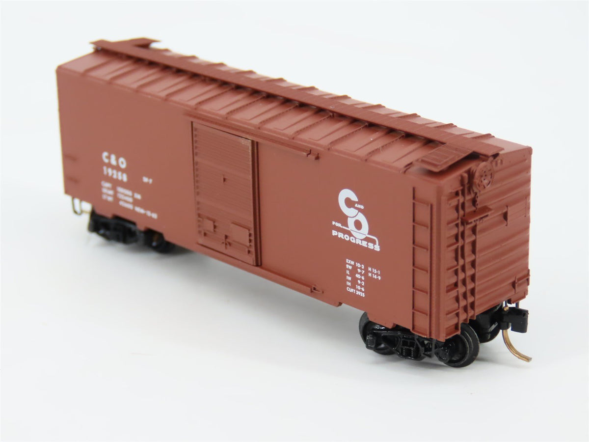 N Scale Baldwin Loco Works/Kadee BLW-34 C&amp;O Chesapeake &amp; Ohio 40&#39; Boxcar #19258