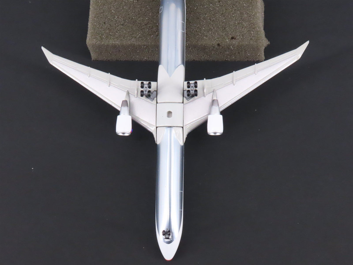 1:400 Scale Dragon Wings 55159 Delta Air Lines Boeing B767-432 Aircraft N826MH
