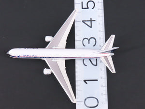 1:400 Scale Dragon Wings 55312 Delta Air Lines Boeing B767-332 Aircraft N139DL