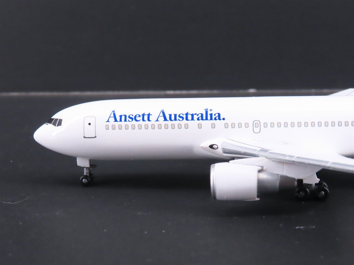 1:400 Scale Dragon Wings 55153 Ansett Australia Boeing B767-277 Aircraft