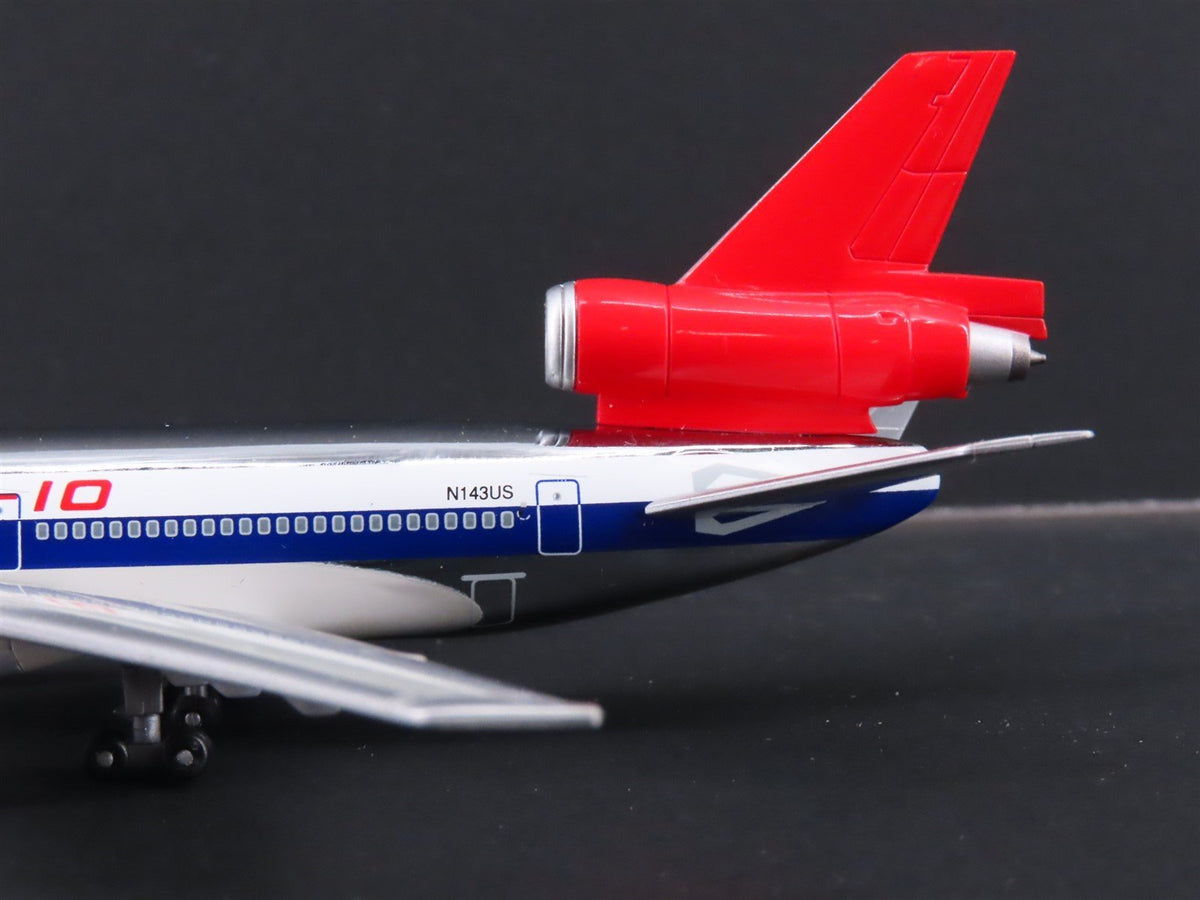 1:400 Scale Dragon Wings JX028 Northwest Orient Boeing DC-10-40 Aircraft N143US