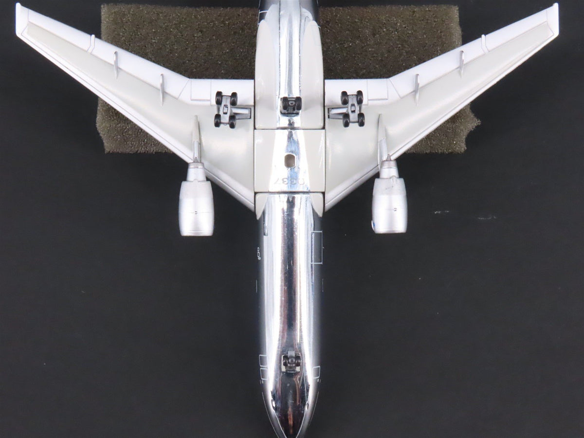 1:400 Scale Dragon Wings JX028 Northwest Orient Boeing DC-10-40 Aircraft N143US