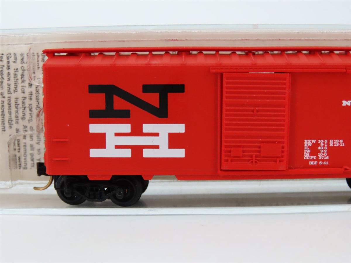 N Scale Micro-Trains/Kadee NH New Haven 40&#39; Boxcar #36175