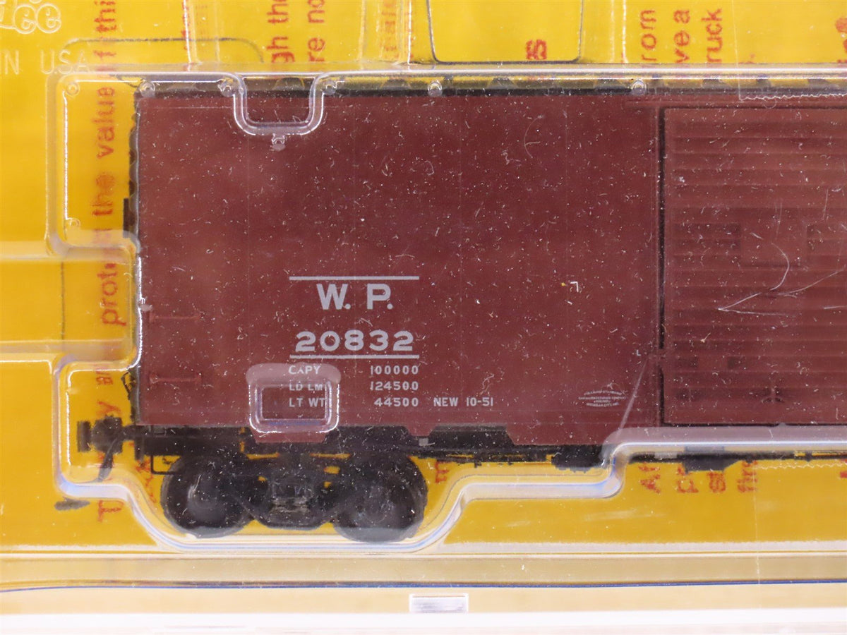 HO Kadee 4808 WP Western Pacific Feather 40&#39; Single Door Box Car #20832 - Sealed