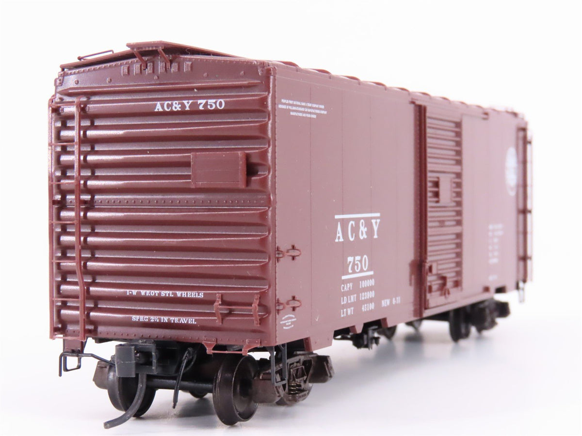 HO Scale Kadee 4002 AC&amp;Y Akron Canton &amp; Youngstown 40&#39; Single Door Box Car #750