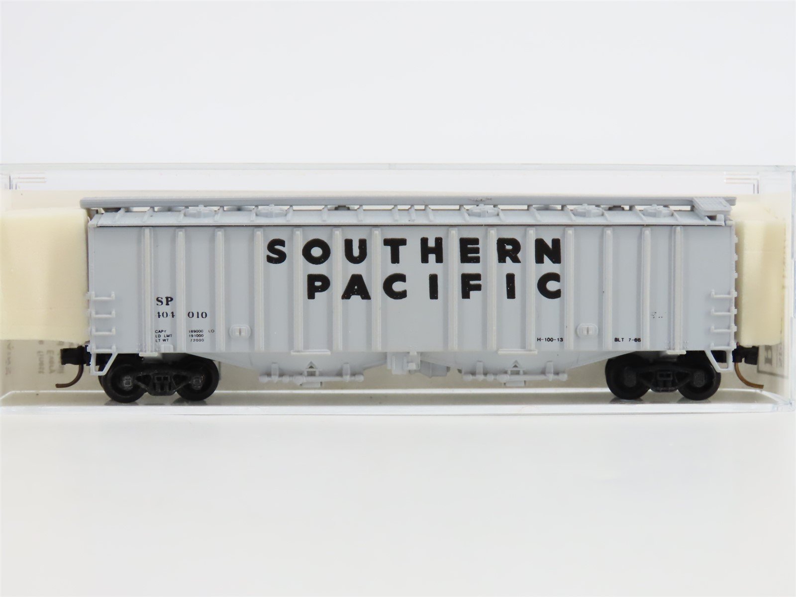 N Scale Kadee/Micro-Trains SP Southern Pacific Airside 2-Bay Hopper Car #404100