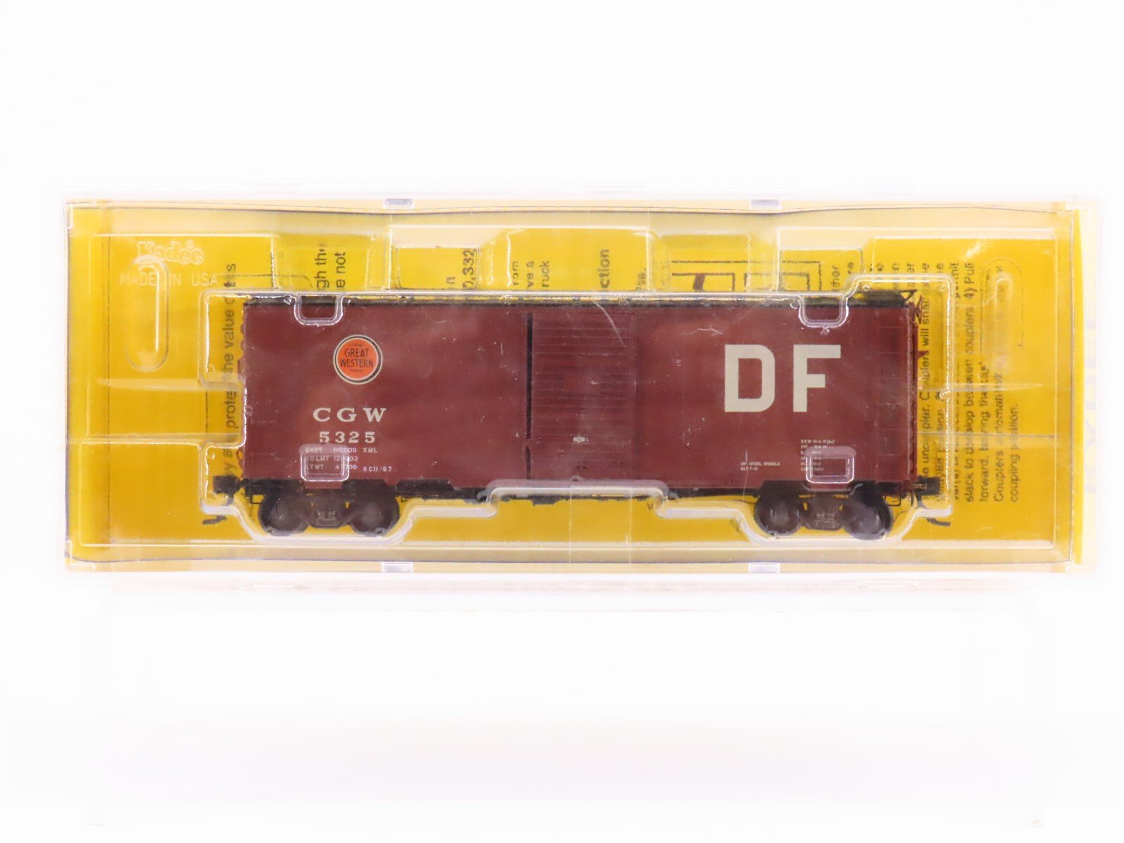 HO Kadee 4050 CGW Chicago Great Western 40' Single Door Box Car #5325 - Sealed