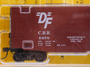 HO Scale Kadee 6101 CRR Clinchfield 50' Single Door Box Car #5676 - Sealed