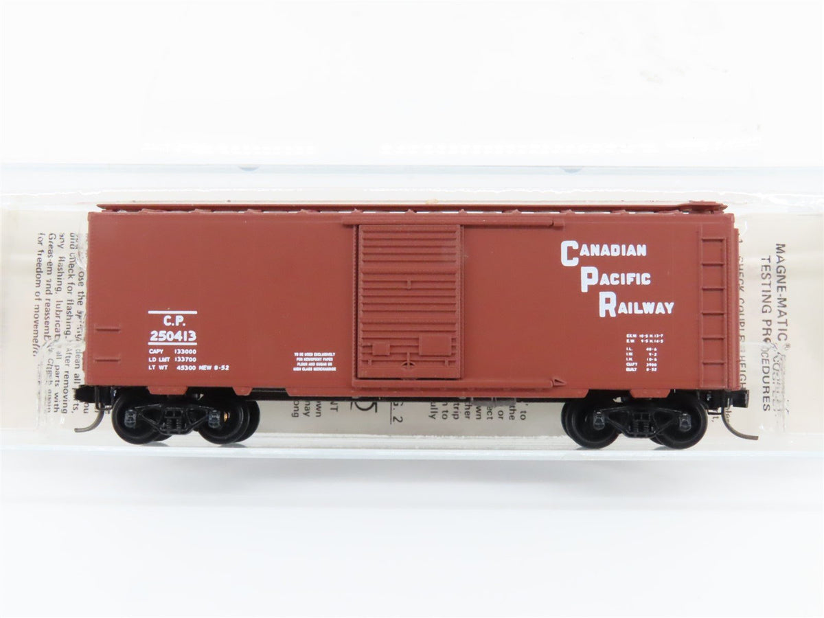 N Scale Kadee/Micro-Trains CP Canadian Pacific 40&#39; Boxcar #250413