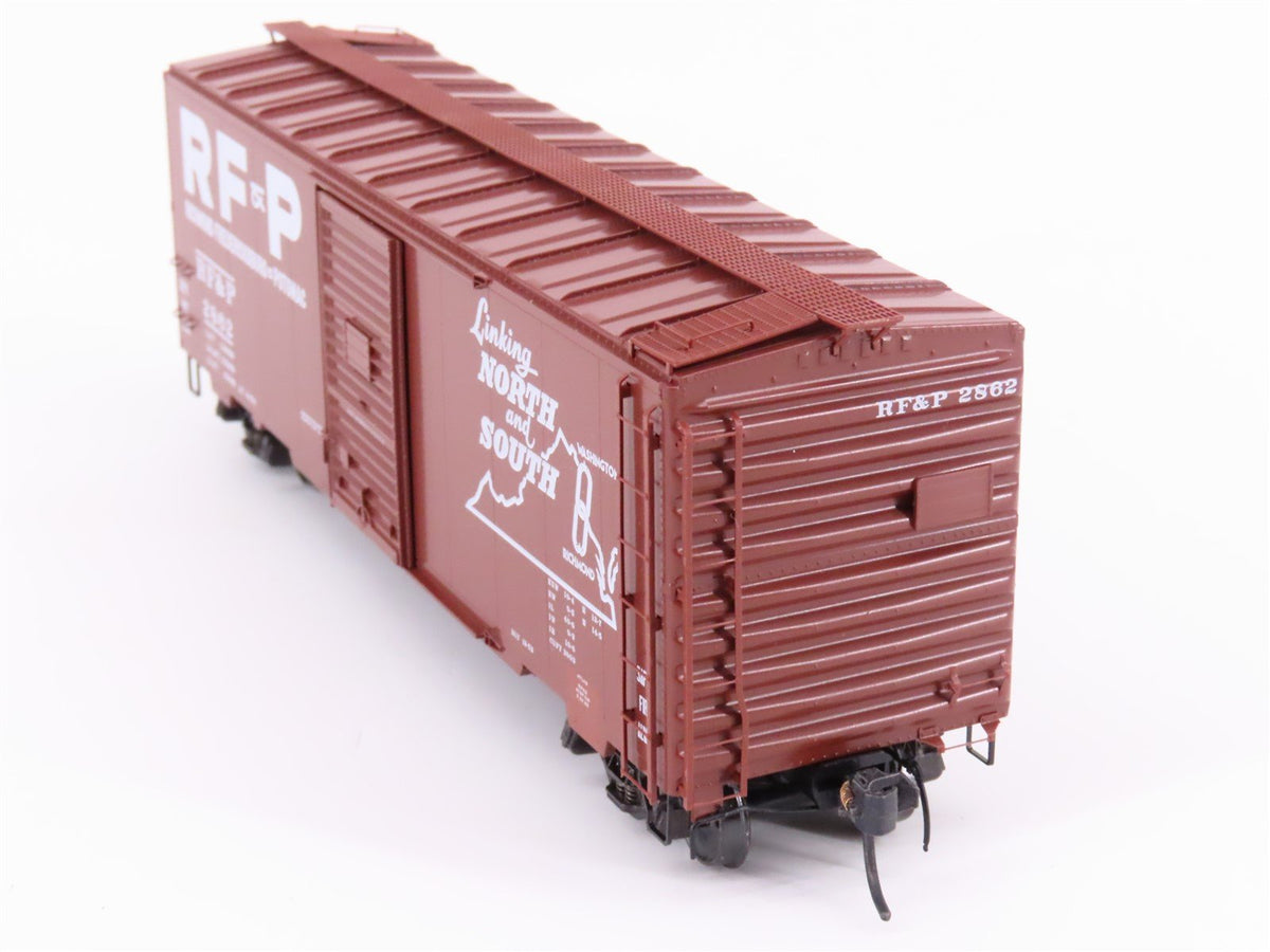 HO Scale Kadee 4306 RF&amp;P Richmond Fredericksburg &amp; Potomac 40&#39; Box Car #2862