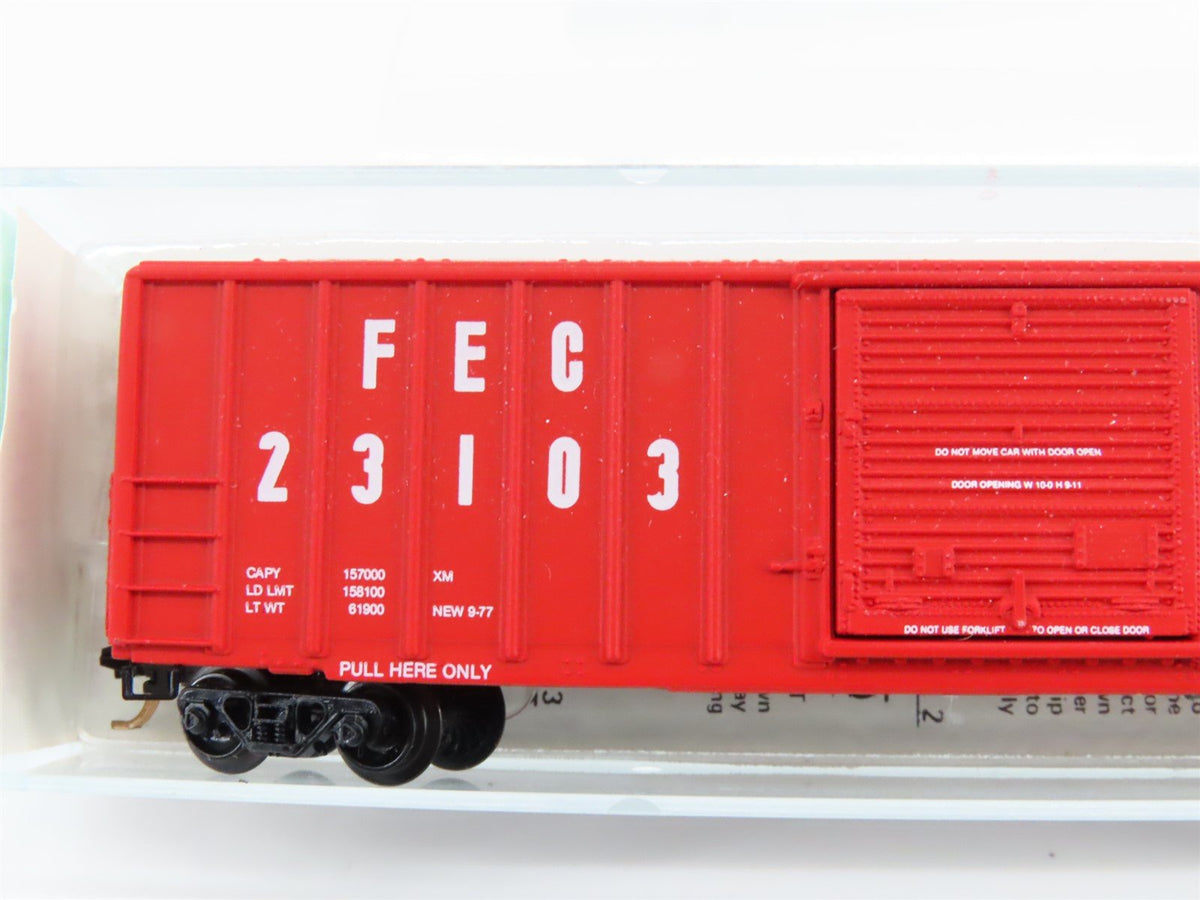 N Scale Kadee/S&amp;R 84-09 FEC Florida East Coast 50&#39; Rib Side FMC Boxcar #23103