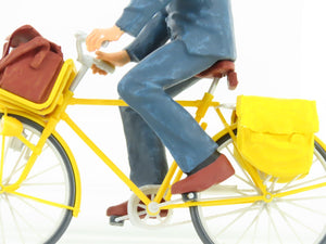 G 1/22.5 Scale Preiser 45073 French Postman on Bicycle Figure