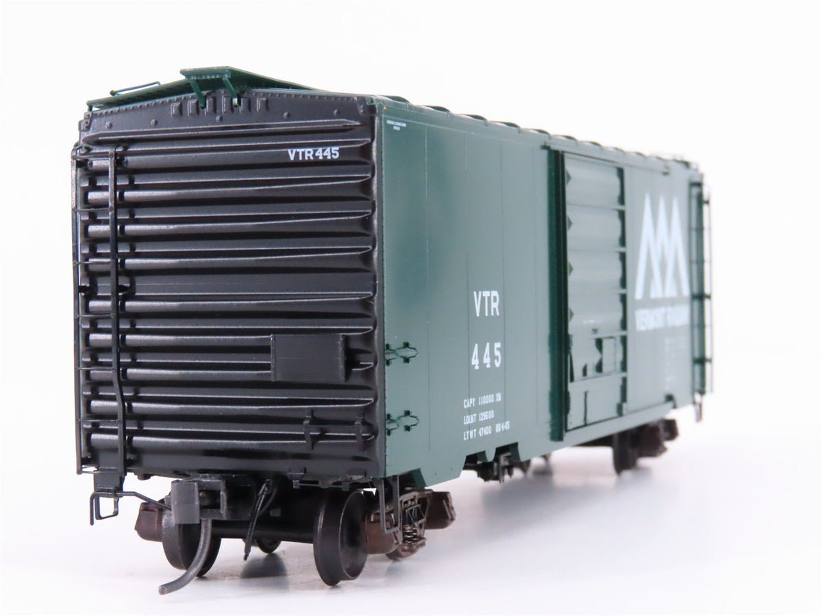 HO Scale Kadee 5222 VTR Vermont Railway 40&#39; Single Door Box Car #445