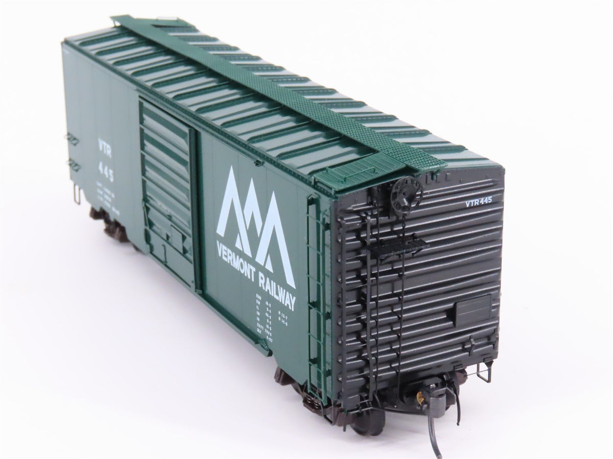 HO Scale Kadee 5222 VTR Vermont Railway 40&#39; Single Door Box Car #445