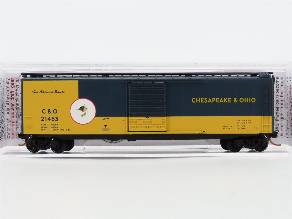 N Scale Micro-Trains MTL 03100073 C&amp;O The Chessie Route 50&#39; Boxcar #21463