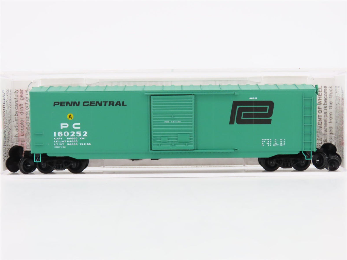 N Scale Micro-Trains MTL 07700110 PC Penn Central 50&#39; Boxcar #160252