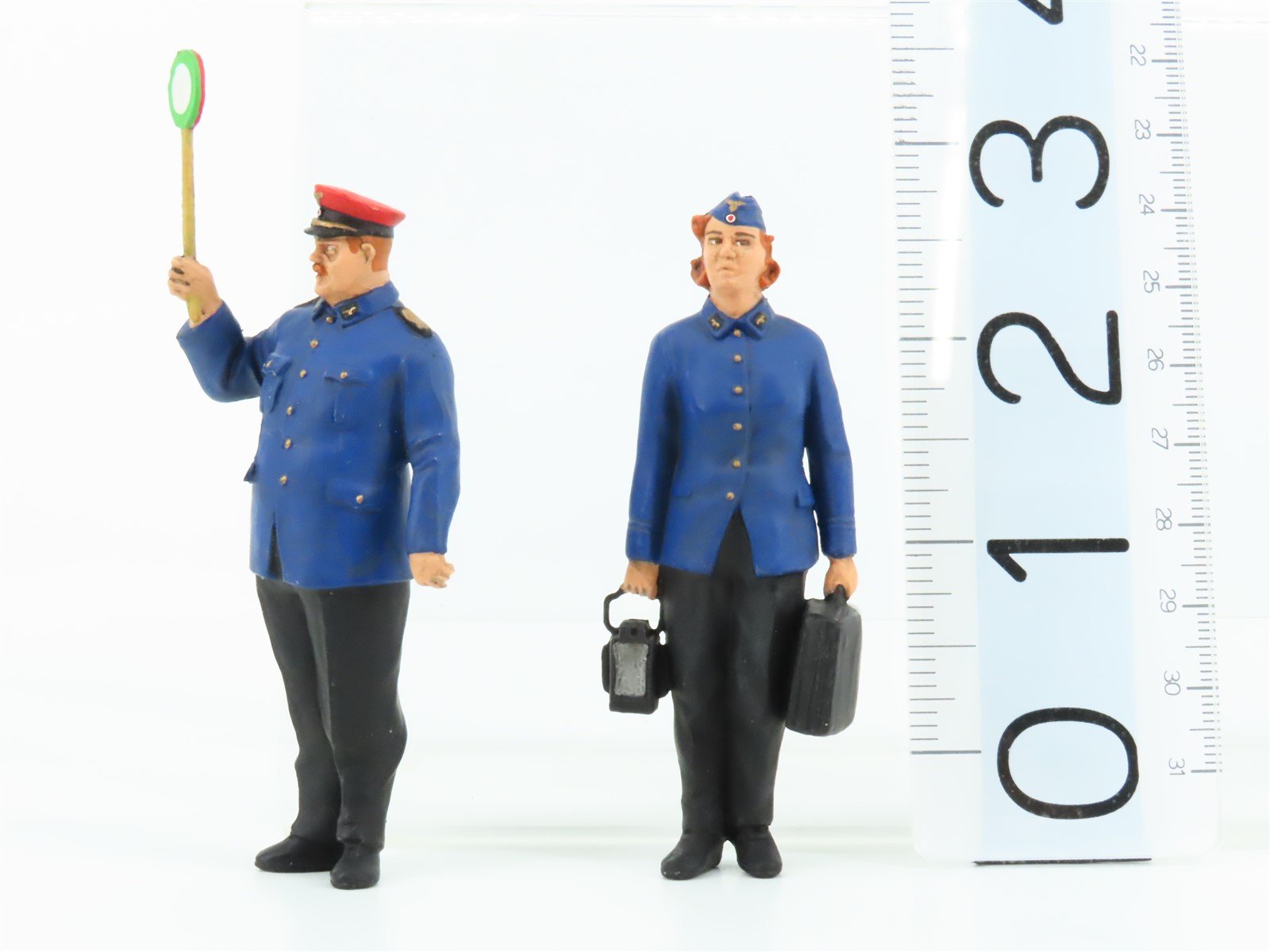 G 1/22.5 Scale Preiser 45117 DR German Railway Personnel 1939-45 Figures 2-Pack