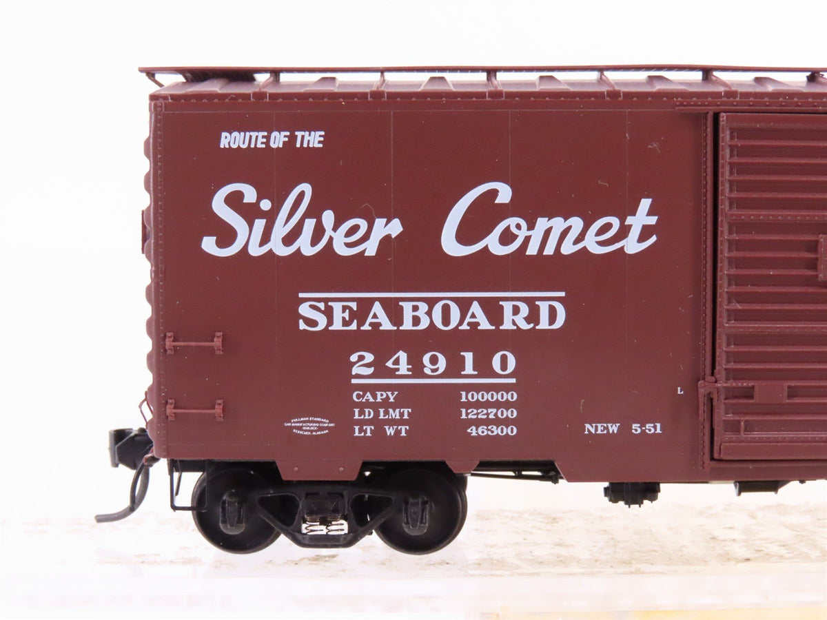 HO Scale Kadee 5101 SAL Seaboard Silver Comet 40&#39; Single Door Box Car #24910