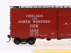 HO Scale Kadee 4504 CNW The Overland Route 40' Single Door Box Car #1555