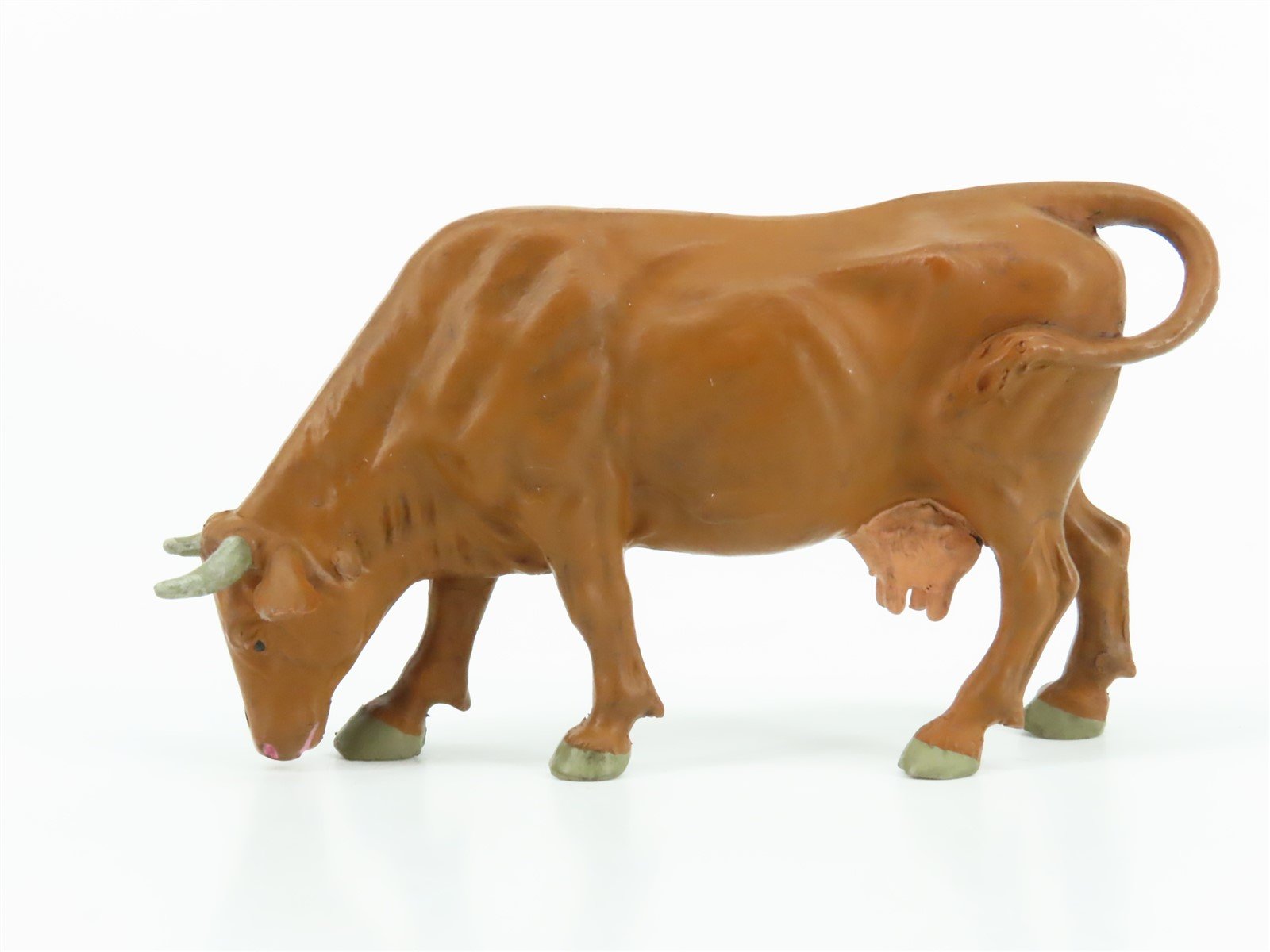 G 1/25 Scale Preiser Elastolin 47000 Cow Grazing Animal Figure