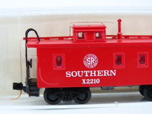 N Scale Brooklyn Locomotive Works/Kadee/MTL 100 Series Southern Caboose #X2210