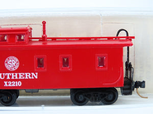 N Scale Brooklyn Locomotive Works/Kadee/MTL 100 Series Southern Caboose #X2210