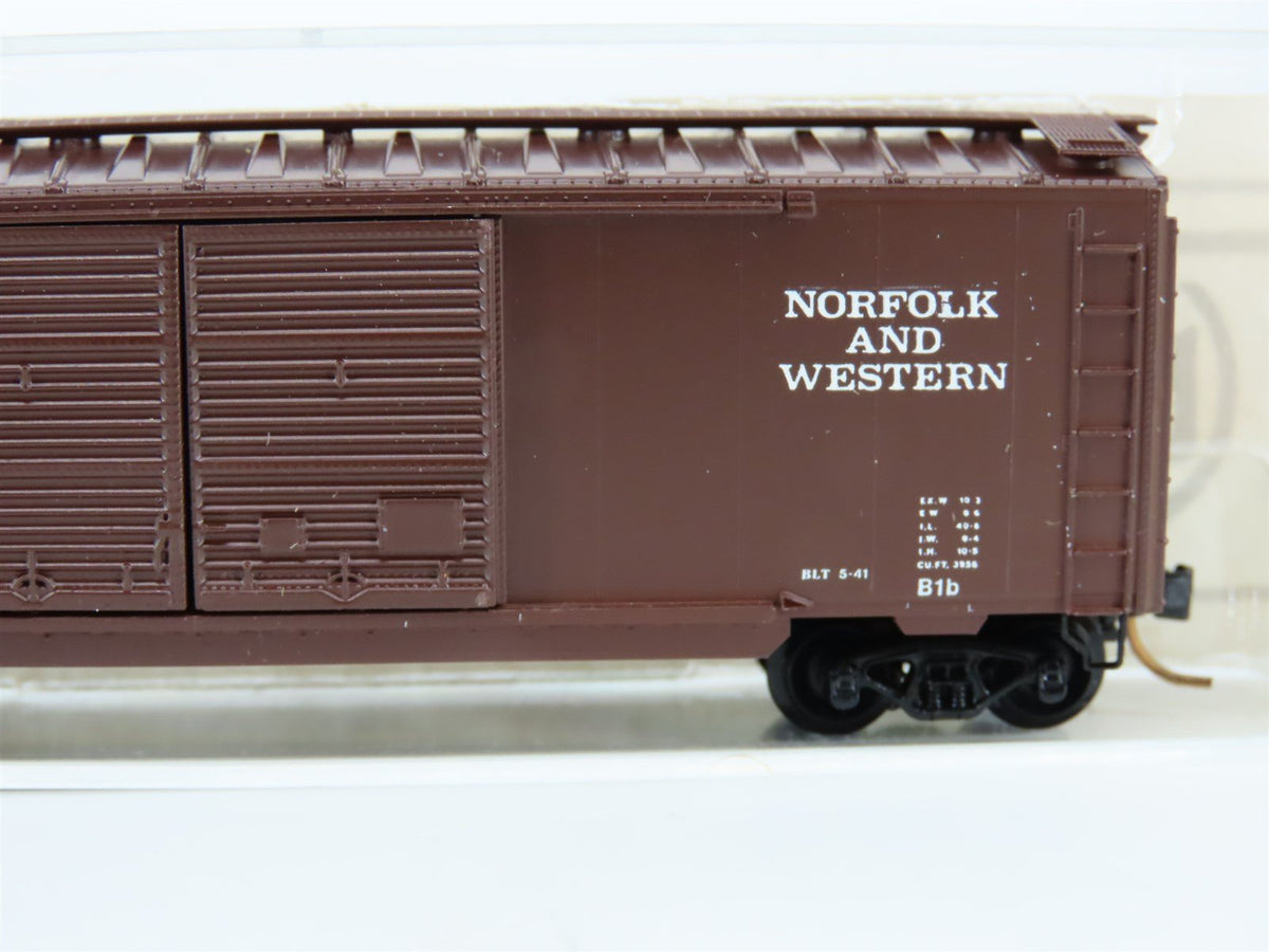 N Brooklyn Locomotive Works/Kadee 135 N&amp;W Norfolk &amp; Western 40&#39; Boxcar #49465