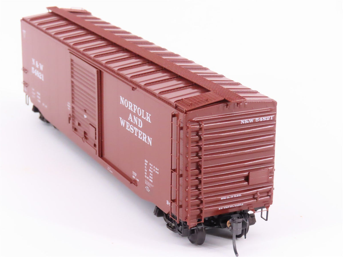 HO Scale Kadee 6005 N&amp;W Norfolk &amp; Western 50&#39; Single Door Box Car #54821