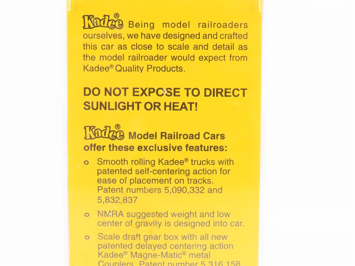 HO Scale Kadee 6004 C&amp;O Chesapeake &amp; Ohio 50&#39; Single Door Box Car #21142