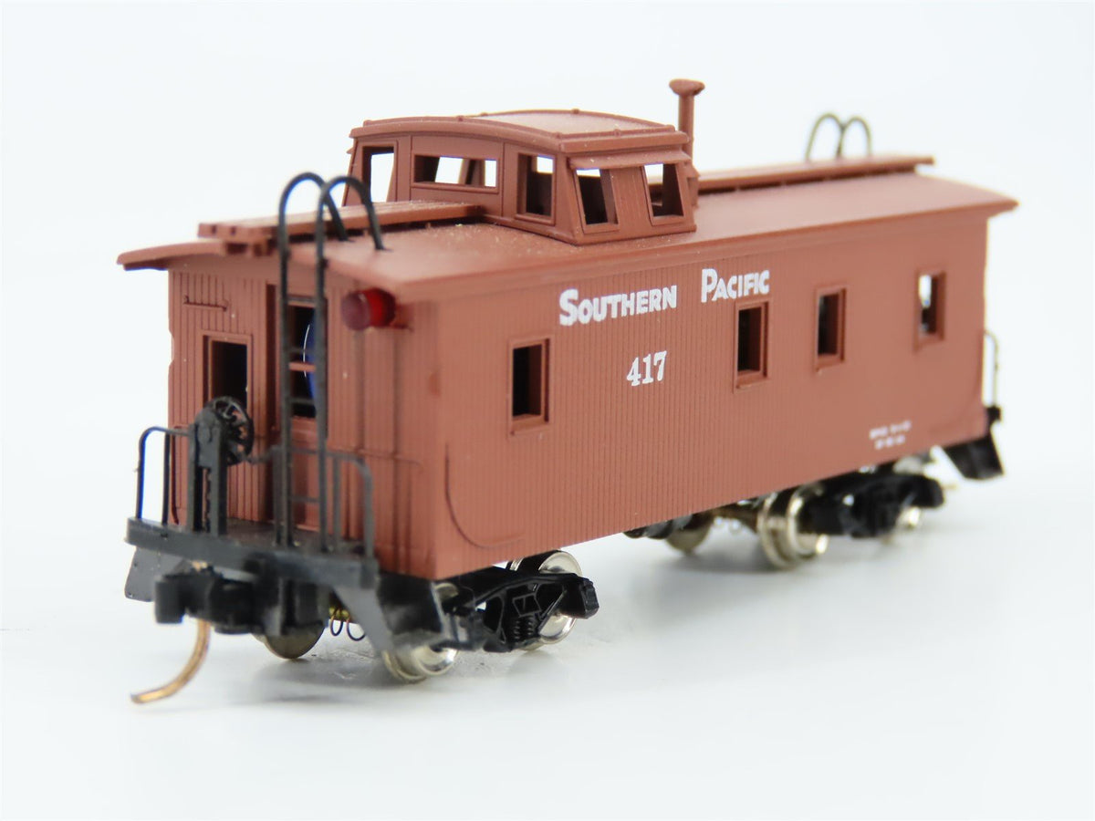 N Scale Kadee/Micro-Trains MTL 50070 SP Southern Pacific Caboose #417 w/ Light