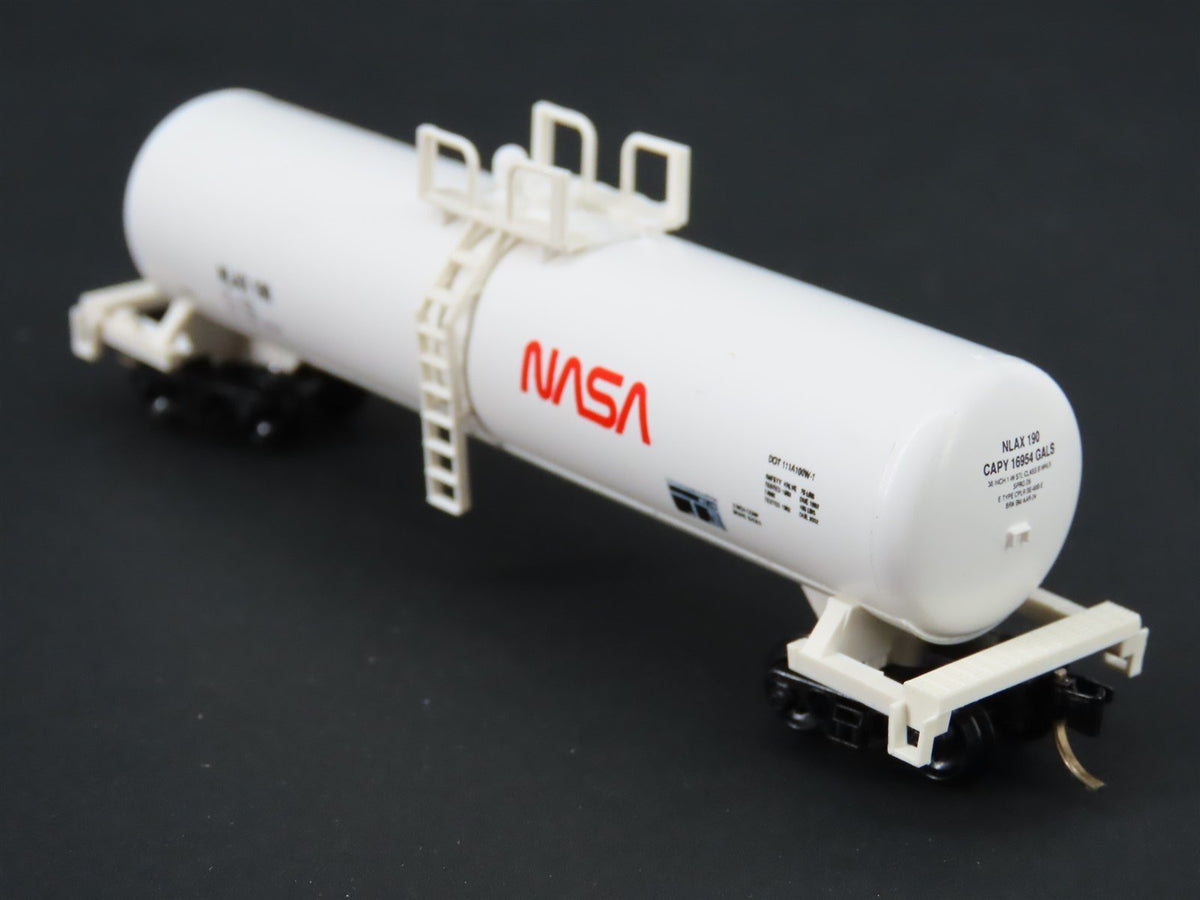 N Scale Roundhouse NLAX NASA 50&#39; Modern Tankcar #190