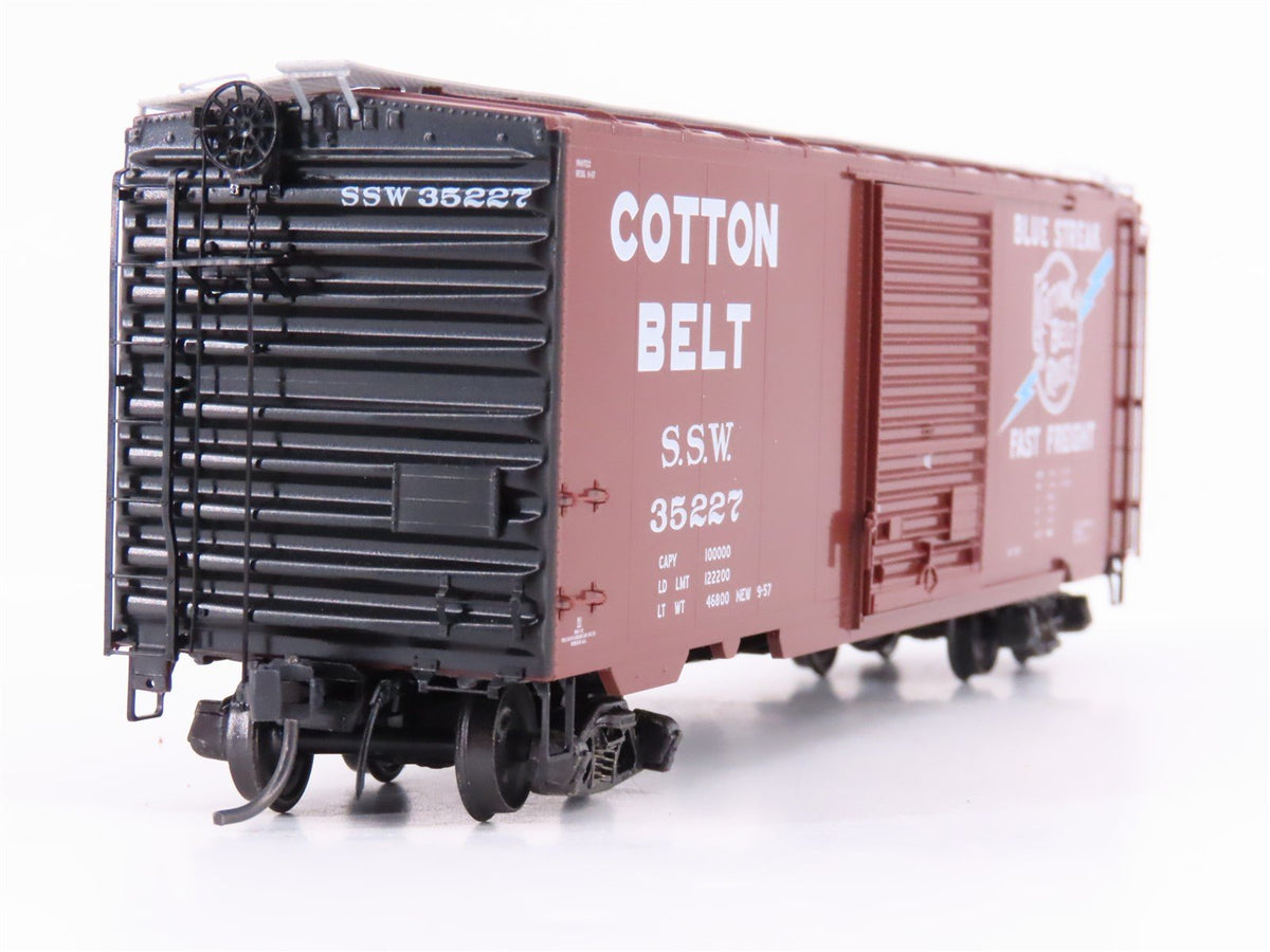 HO Scale Kadee 5247 SSW Cotton Belt Blue Streak 40&#39; Single Door Box Car #35227