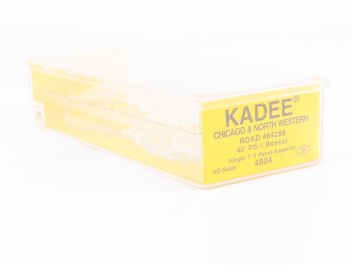 HO Kadee 4804 CNW Overland Route Of The 400 Streamliners 40&#39; Box Car #84288