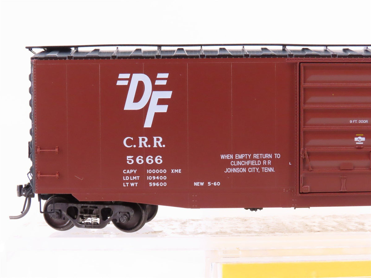 HO Scale Kadee 6111 CRR Clinchfield Railroad 50&#39; Single Door Box Car #5666