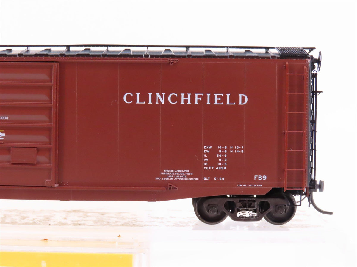 HO Scale Kadee 6111 CRR Clinchfield Railroad 50&#39; Single Door Box Car #5666