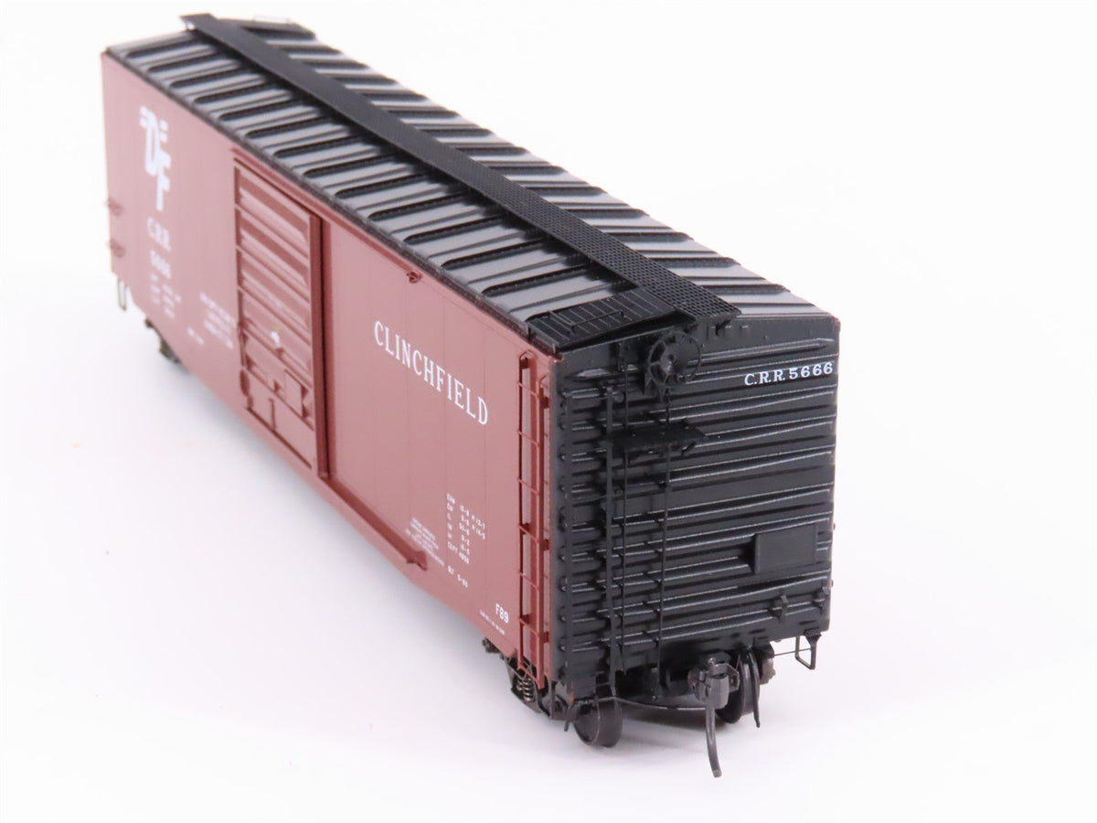 HO Scale Kadee 6111 CRR Clinchfield Railroad 50&#39; Single Door Box Car #5666