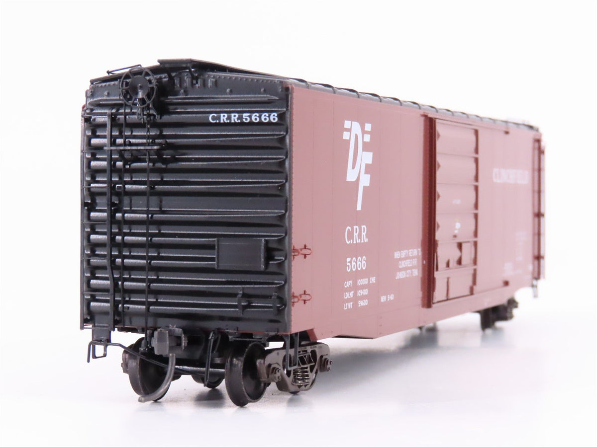 HO Scale Kadee 6111 CRR Clinchfield Railroad 50&#39; Single Door Box Car #5666