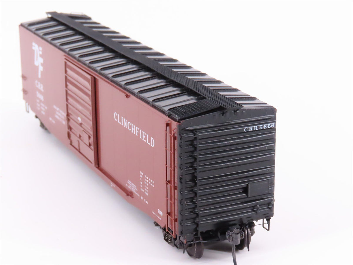 HO Scale Kadee 6111 CRR Clinchfield Railroad 50&#39; Single Door Box Car #5666