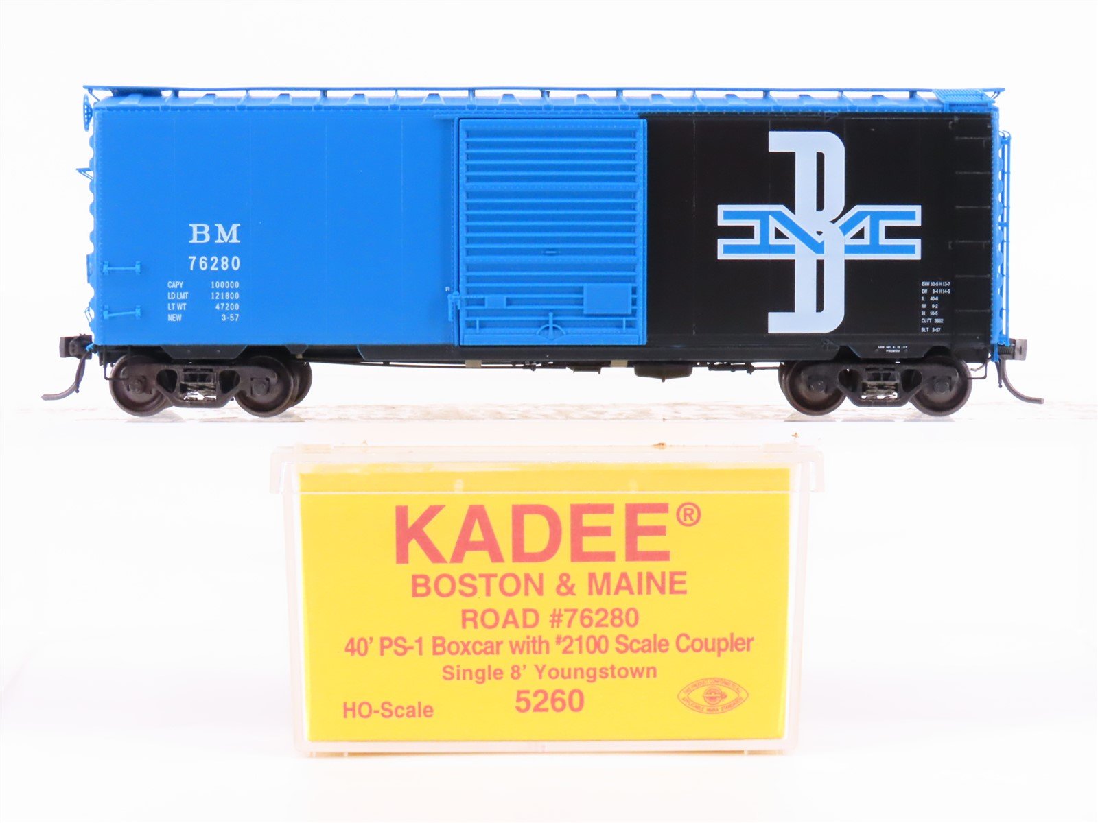 HO Scale Kadee 5260 BM Boston & Maine Railroad 40' Single Door Box Car #76280