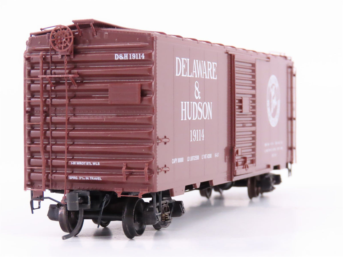 HO Scale Kadee 4004 D&amp;H Delaware &amp; Hudson 40&#39; Single Door Box Car #19114