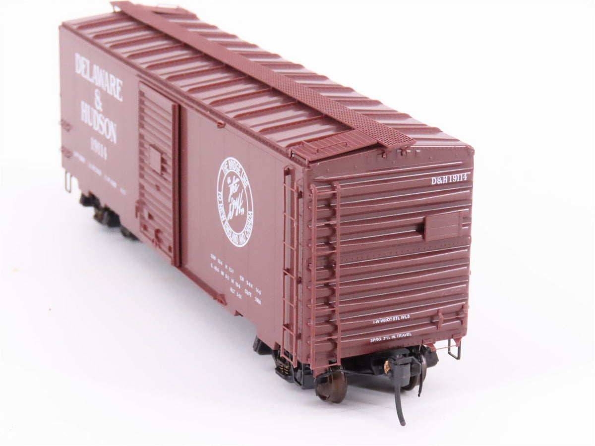 HO Scale Kadee 4004 D&amp;H Delaware &amp; Hudson 40&#39; Single Door Box Car #19114