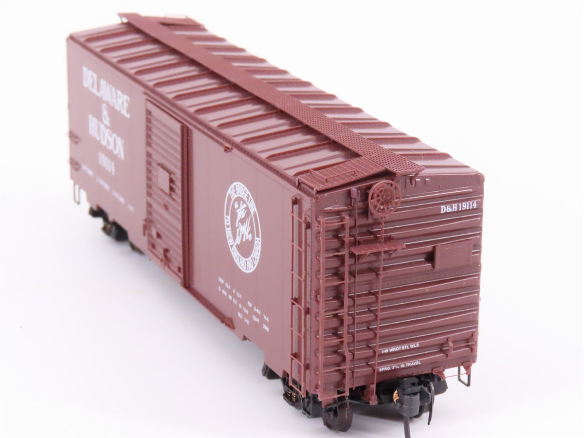 HO Scale Kadee 4004 D&amp;H Delaware &amp; Hudson 40&#39; Single Door Box Car #19114