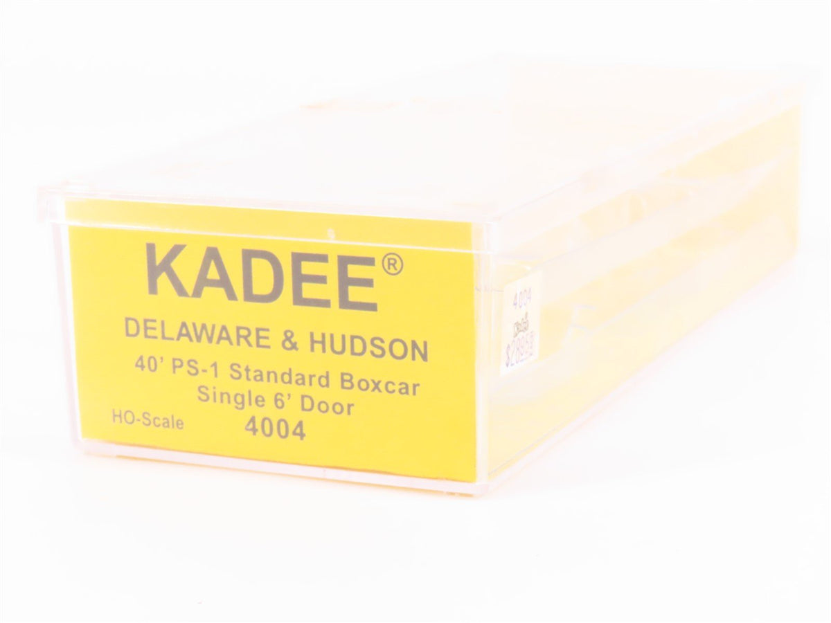 HO Scale Kadee 4004 D&amp;H Delaware &amp; Hudson 40&#39; Single Door Box Car #19114