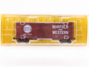 HO Kadee 5241 N&W Norfolk & Western 40' Single Door Box Car #42619 - Sealed