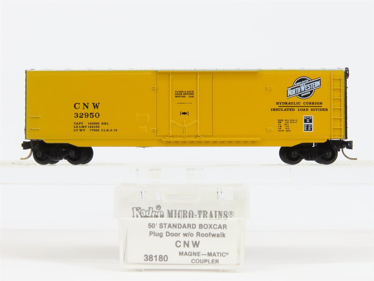 N Scale Micro-Trains MTL/Kadee 38180 CNW Railway 50&#39; Standard Boxcar #32950