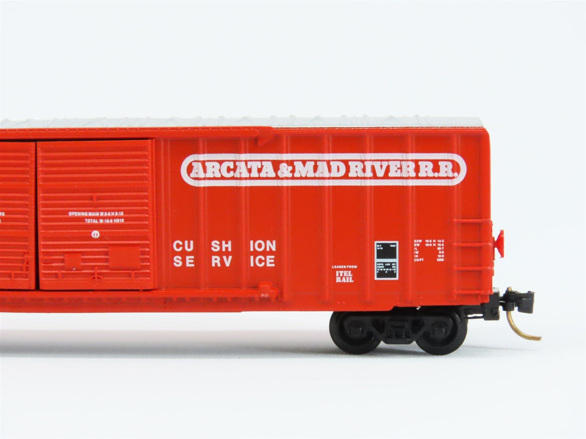 N Micro-Trains MTL/Kadee 30110 Arcata &amp; Mad River 50&#39; Rib Side Boxcar #1087